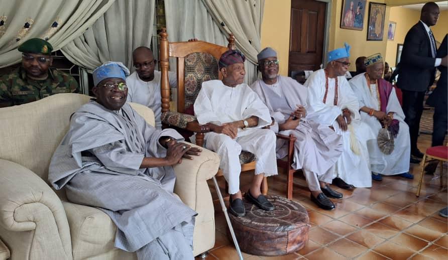 Pa Fasoranti with Yoruba leaders
