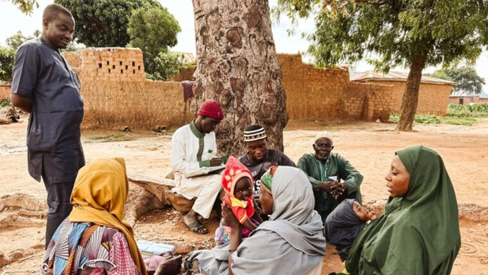 Mothers at the vaccination site