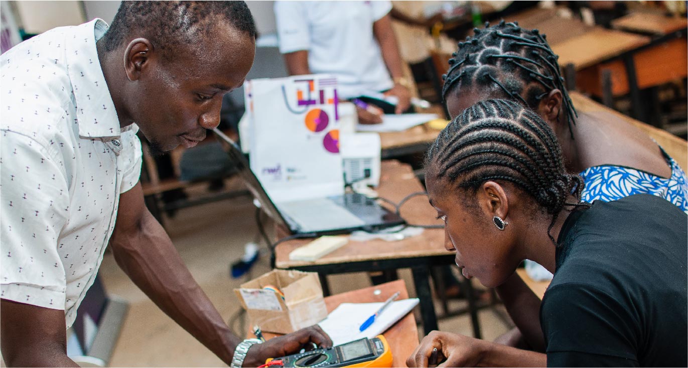 Girls learning tech