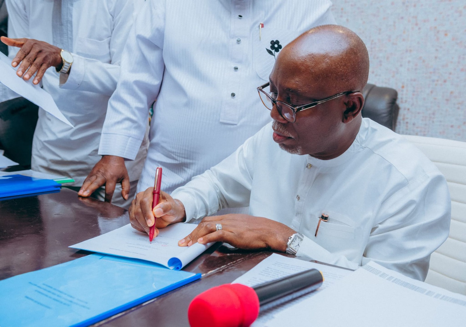 Ondo governor signing document