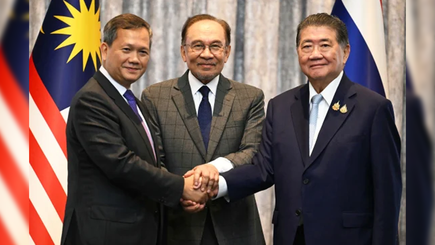 Thailand and Cambodia leaders