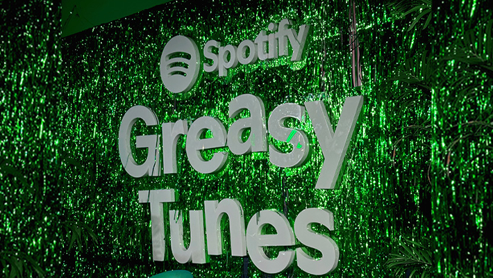Greasy Tunes Café