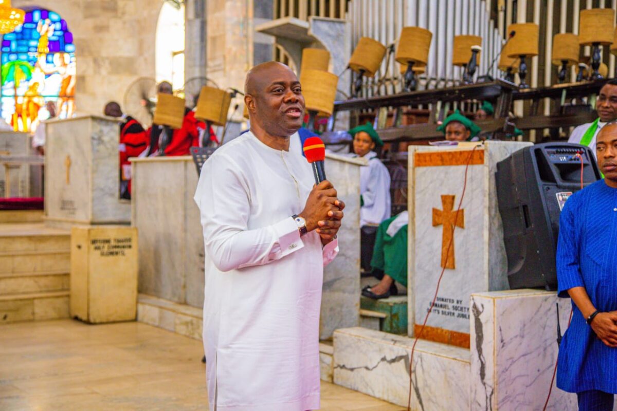 Makinde in church