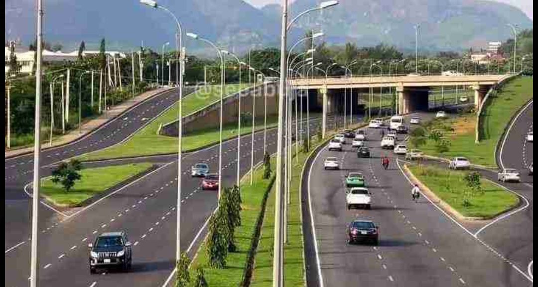 Autos on Abuja road