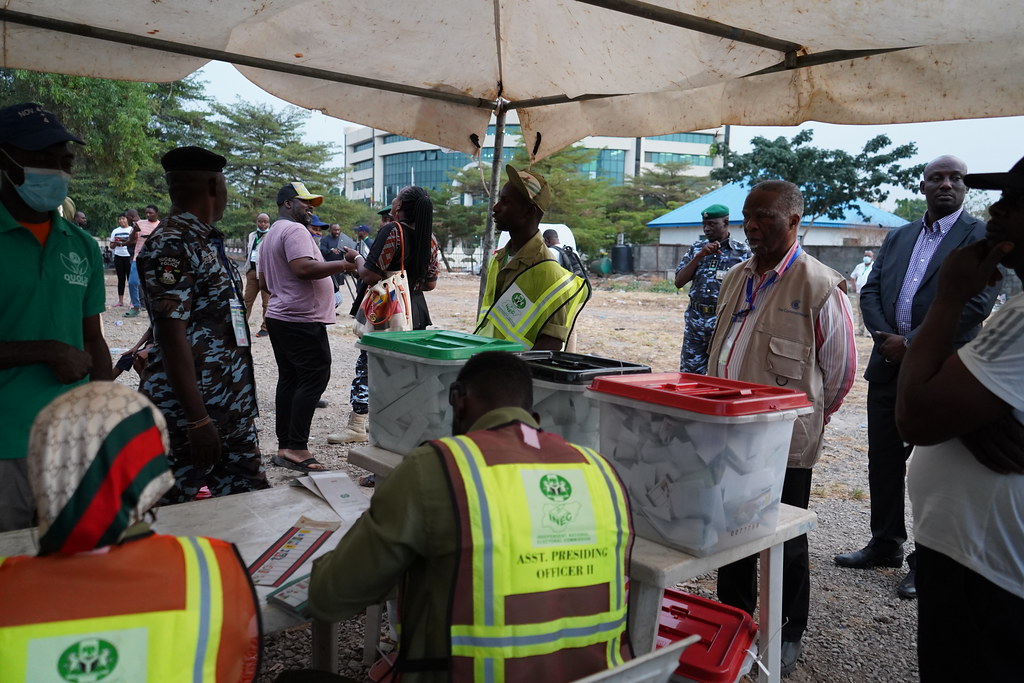 Nigerians at polling booth