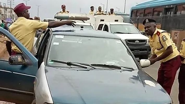 LASTMA impounding commercial vehicle