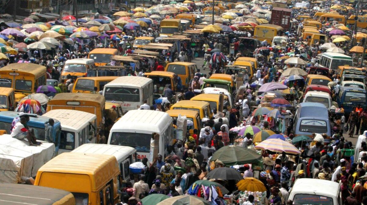 Crowds at Lagos bus stop