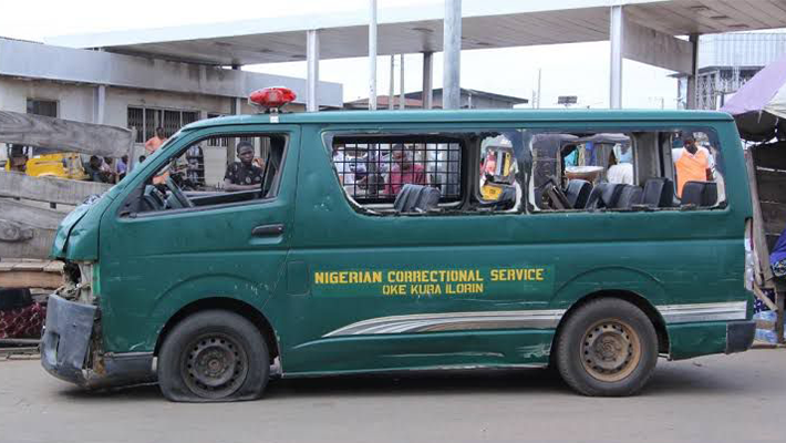 NCoS vehicle coveying inmates