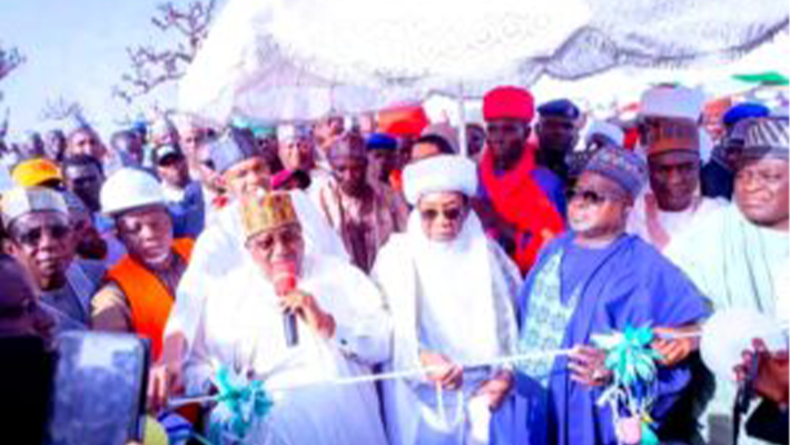 Nasir Idris flags off the reconstruction of 87 kilometres Koko-Dabai road