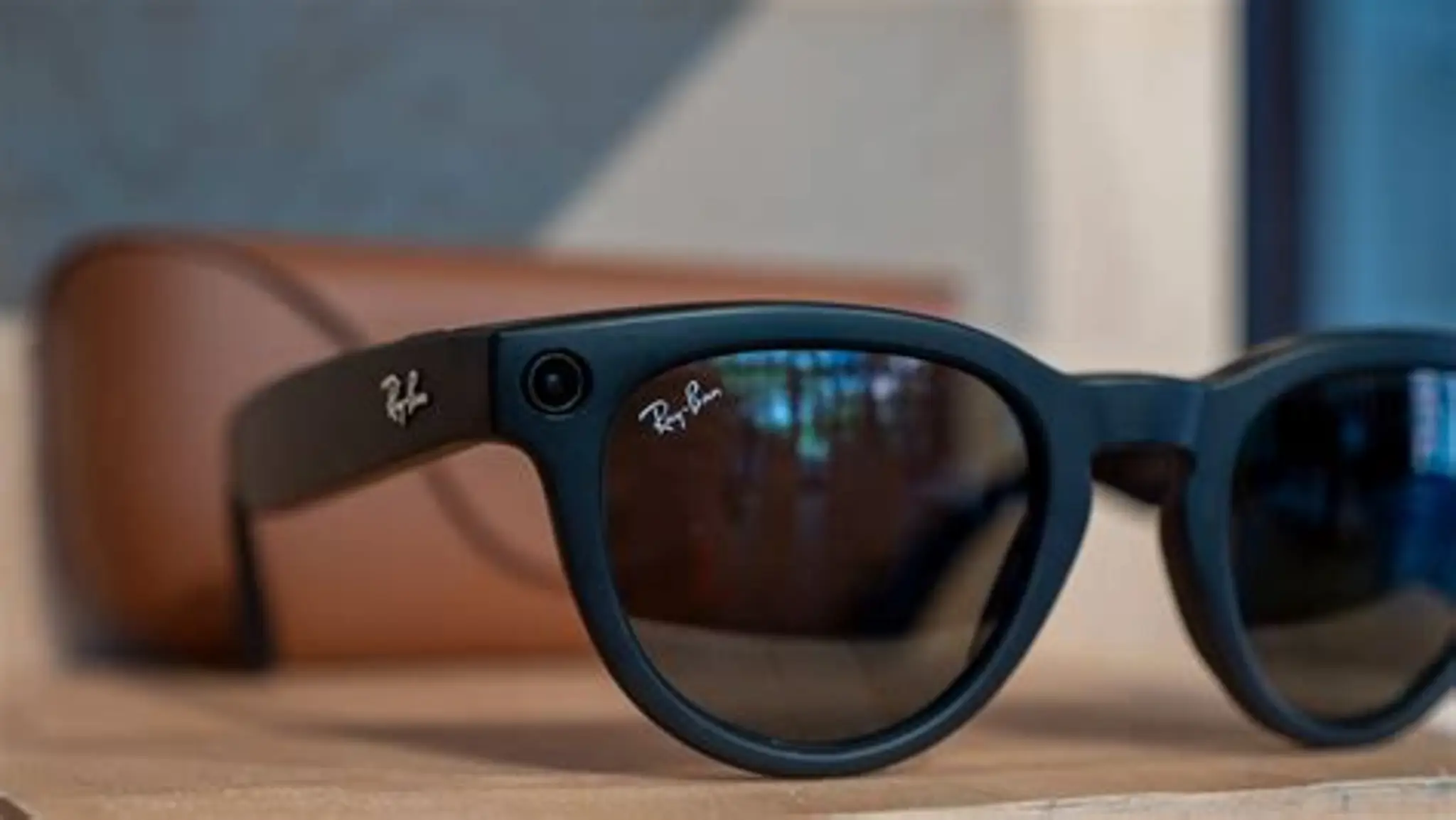 smart glasses