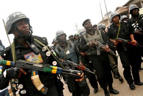 Armed cops in Ibadan