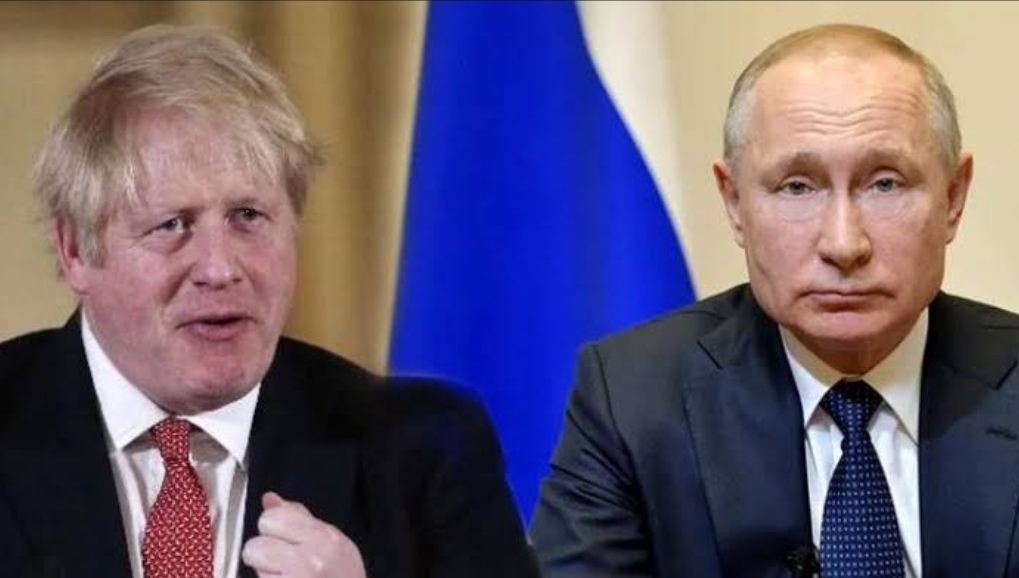President Vladimir Puti and Boris Johnson