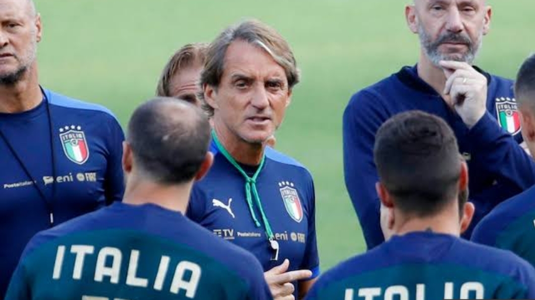 Roberto Mancini and Italian team