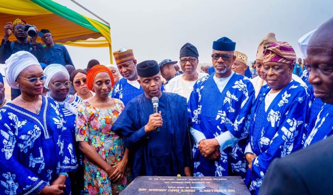 Vice president Yemi Osinbajo commissioning Ogun agro-cargo airport