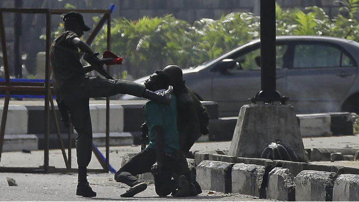 Security men brutalising civilian