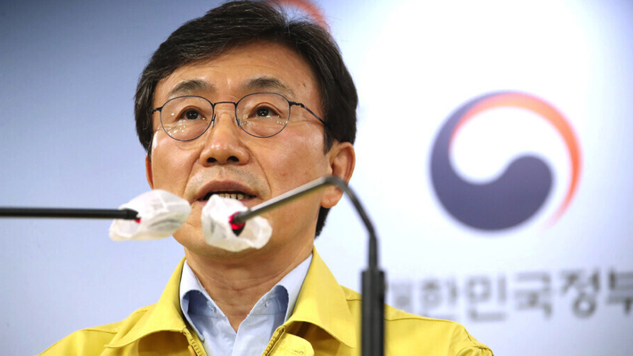 South korea health minister,Kwon Deok-chul