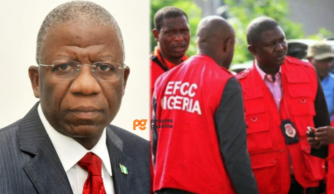 Stephen Oronsaye and EFCC operatives