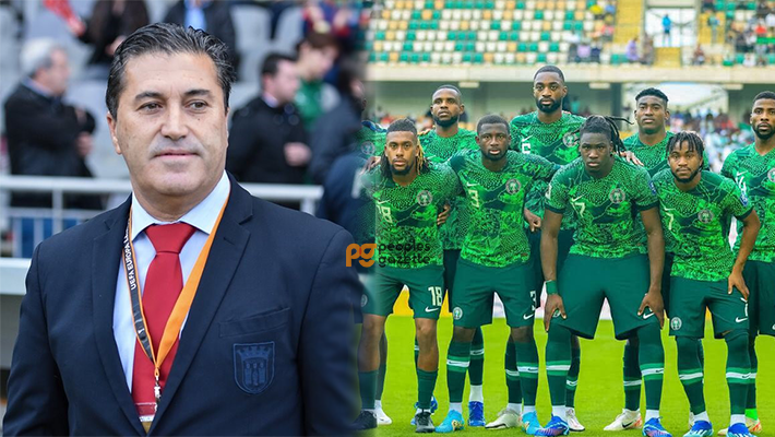 Peseiro and Super Eagles players in Ivory Coast