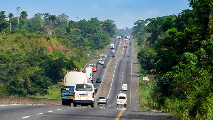 Motorists on Calabar road