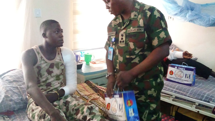 Chief of Army Staff, Taoreed Lagbaja visited wounded soldiers