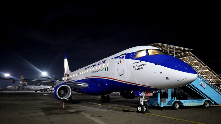 Embraer E175 aircraft