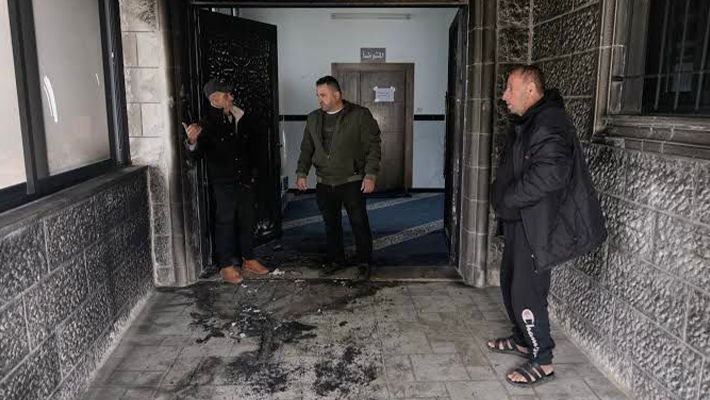 Fire at Abu Bakr al-Siddiq Mosque
