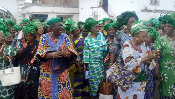 Edo women