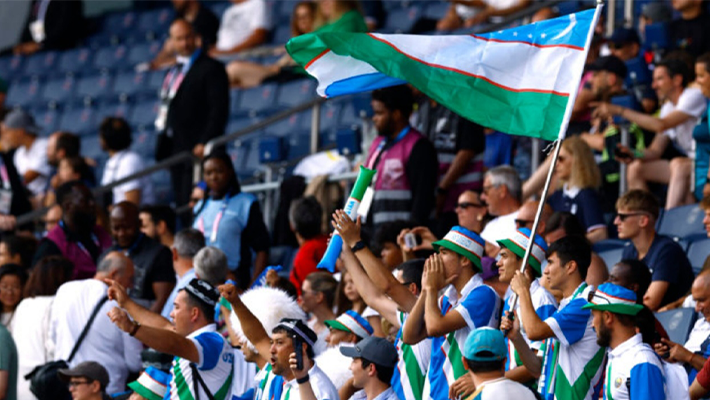 Uzbekistan Football fans