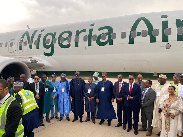 Unveiling of Nigeria Air aircraft with Hadi Sirika