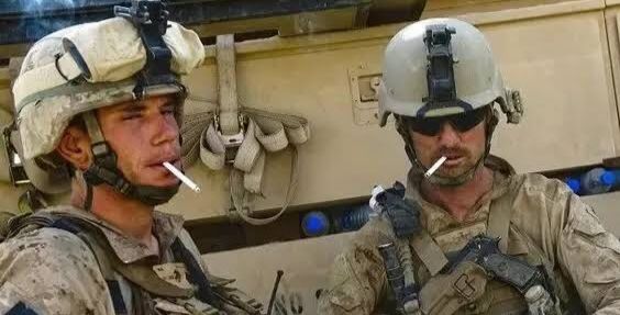 U.S. SOLDIERS SMOKING