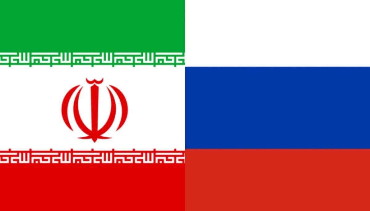 Flags of Iran and Russia