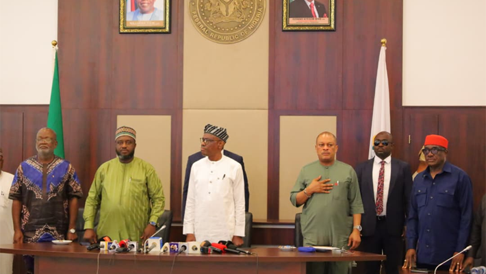 L-R: Samuel Ortom, Abdulrahman Muhammad, Nyesom Wike, Senator Sam Anyanwu, and Mao Ohuabunwa.