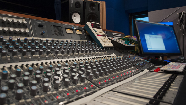 Music console