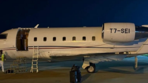 A Triton Aviation CL60