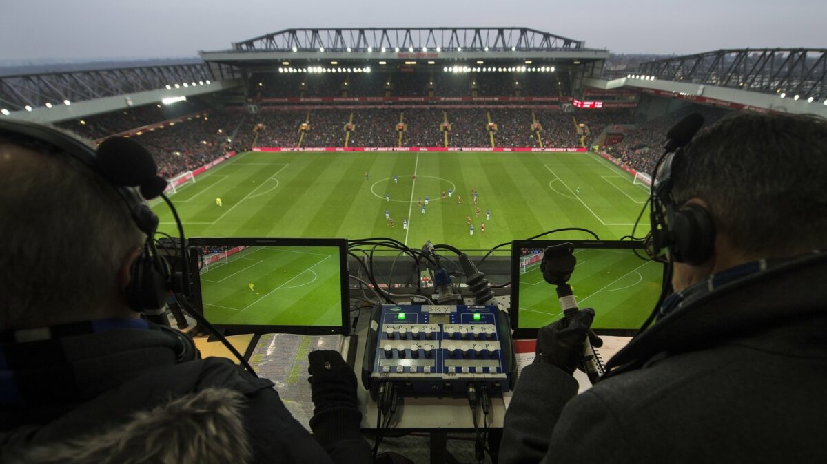 Commentators