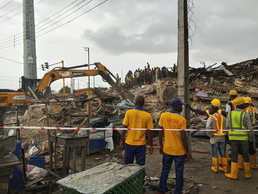 Alakija building collapse site