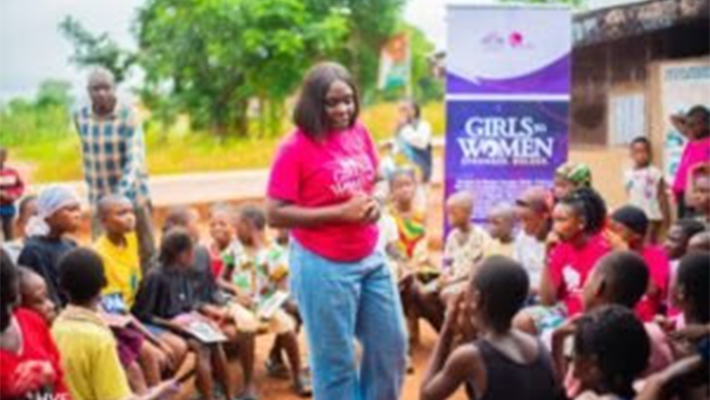 Ms Favour Abatang addressing beneficiaries of her initiative