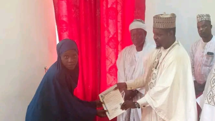 Mani Tsoho and others