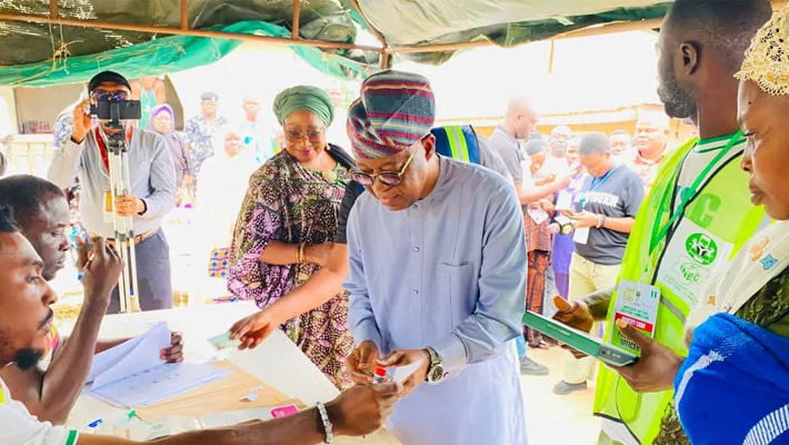 Adegboyega Oyetola casting vote