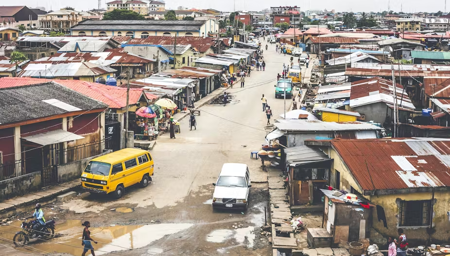 Houses in Lagos (Credit: The Conversation)