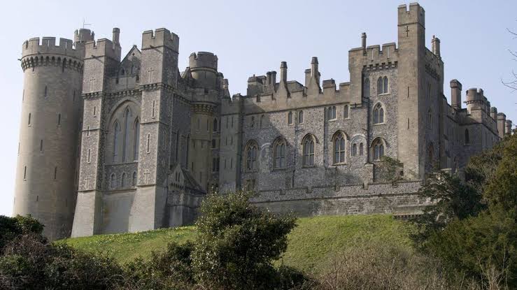 Arundel Castle (Credit: BBC)
