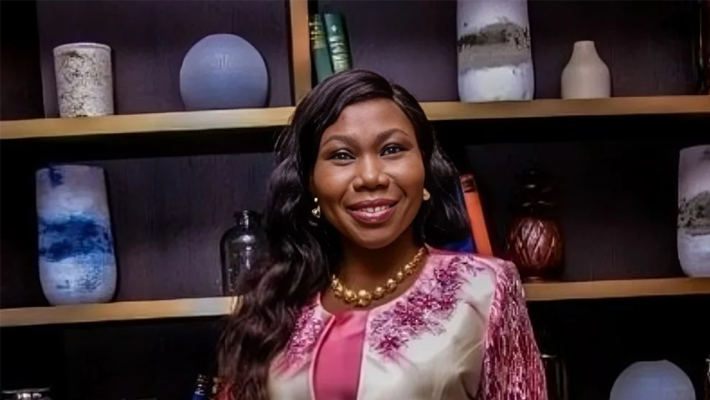 Dr Nwamaka Lasebikan