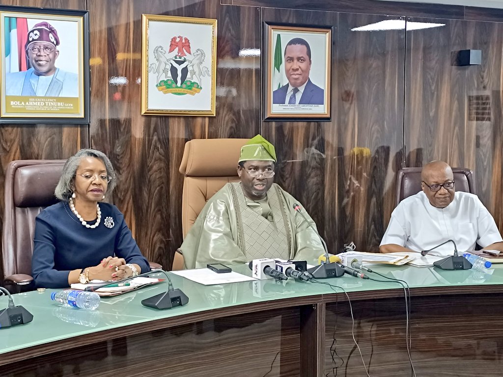 INEC top officials at the meeting.