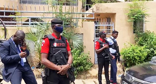 Armed EFCC agents
