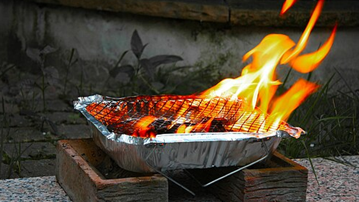 Disposable grill
