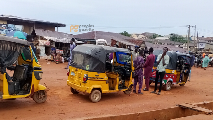 Ayegun, Oluyole LGA junction
