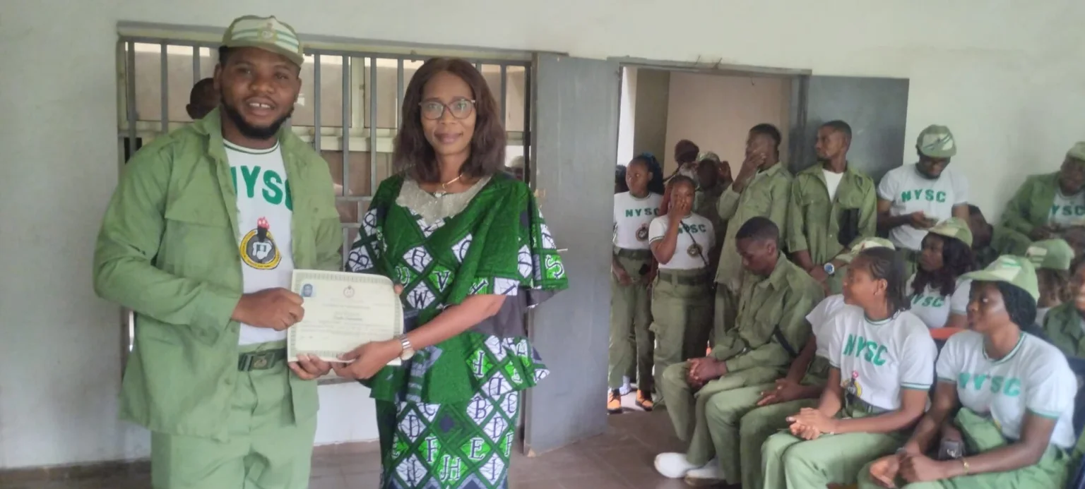 Anambra: Five corps members get automatic employment, nine to repeat service