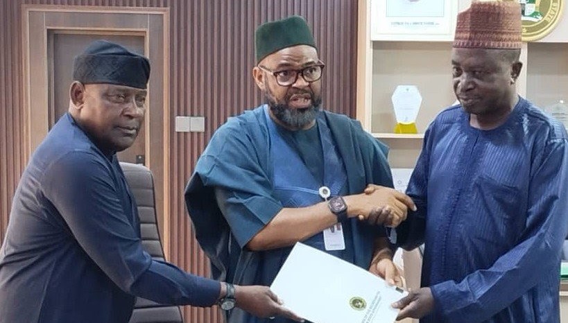 Zamfara SSG brother's defection to APC