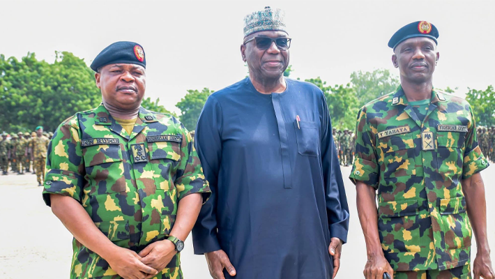 L-R: Brigadier General Nicholas Rume, Kwara State Governor AbdulRahman AbdulRazaq and Major General Yakubu Yahaya